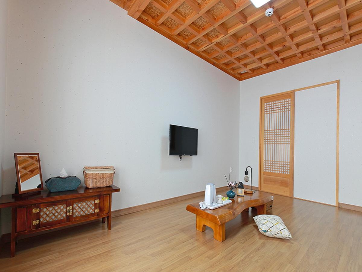 Cheonggong Hanok Stay Kjongdžu Exteriér fotografie