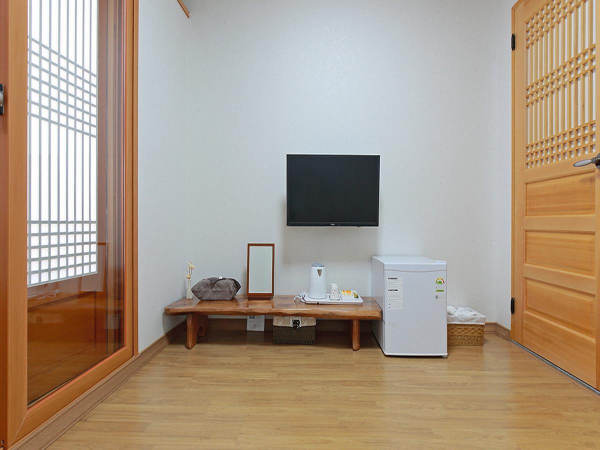 Cheonggong Hanok Stay Kjongdžu Exteriér fotografie